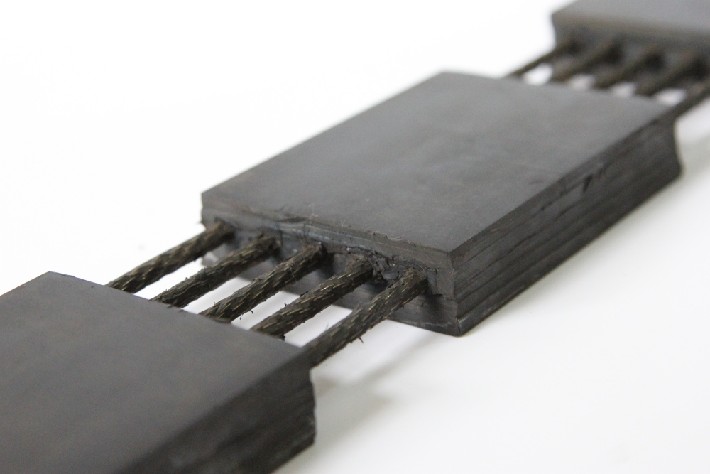 鋼絲繩輸送帶大運(yùn)量物料輸送，靜態(tài)接頭強(qiáng)度高