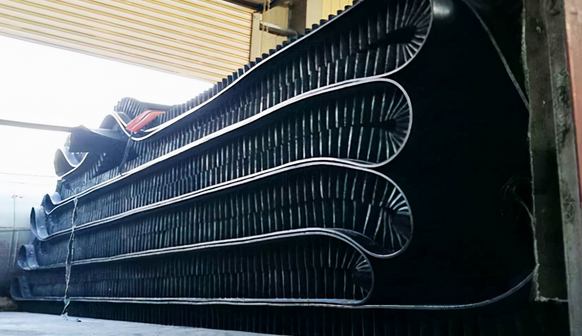 青島擋邊橡膠輸送帶價(jià)格，青島輸送帶廠家